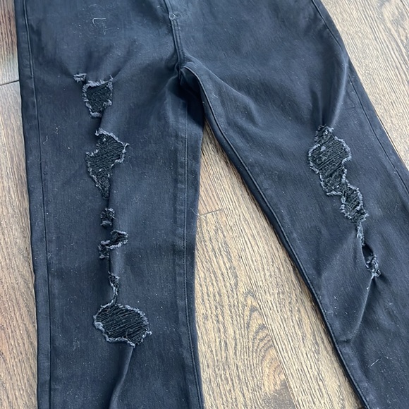 Black A&F jeans, size 29 short - Picture 5 of 5